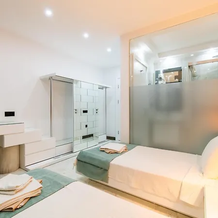 Unlimited 5 Bedroom Luxury With Infinity Pool Villa