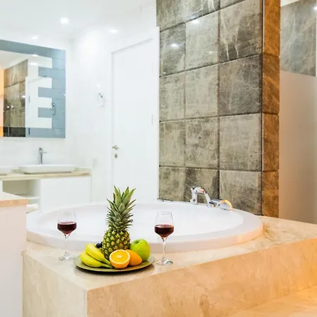 Unlimited 5 Bedroom Luxury With Infinity Pool Villa Kalkan