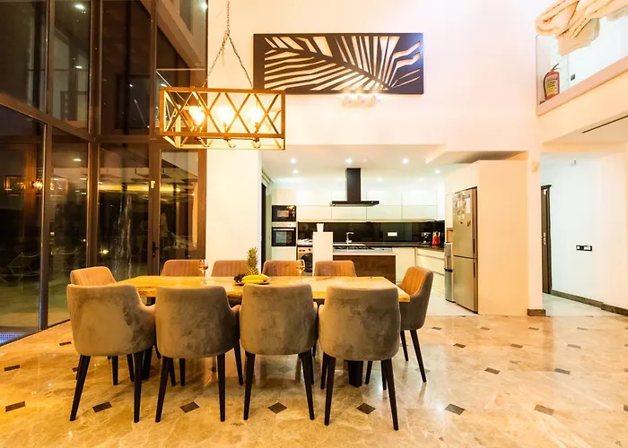 Unlimited 5 Bedroom Luxury With Infinity Pool