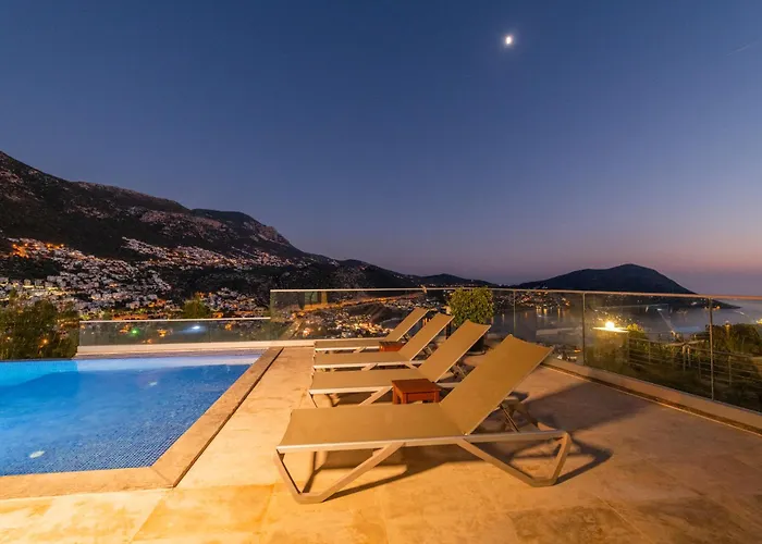 Unlimited 5 Bedroom Luxury With Infinity Pool 빌라