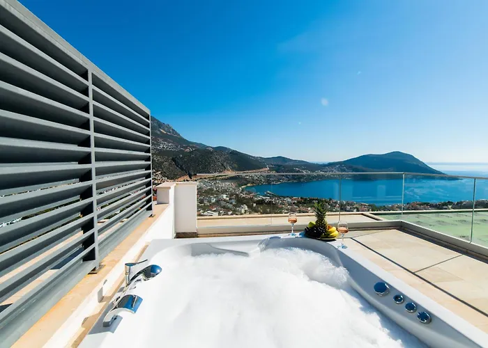 Unlimited 5 Bedroom Luxury With Infinity Pool