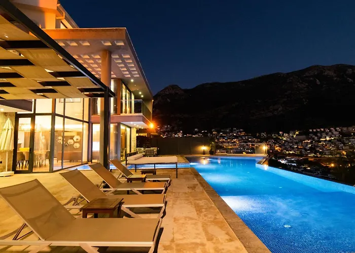 Unlimited 5 Bedroom Luxury With Infinity Pool