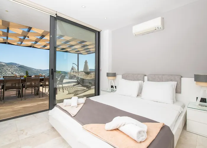 Unlimited 5 Bedroom Luxury With Infinity Pool * كالكان