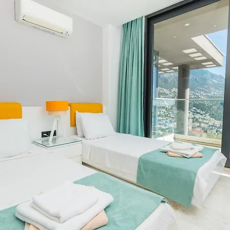 Villa Unlimited 5 Bedroom Luxury With Infinity Pool