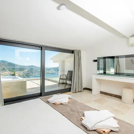 Unlimited 5 Bedroom Luxury With Infinity Pool Villa Kalkan