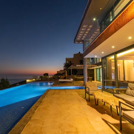 Unlimited 5 Bedroom Luxury With Infinity Pool Villa